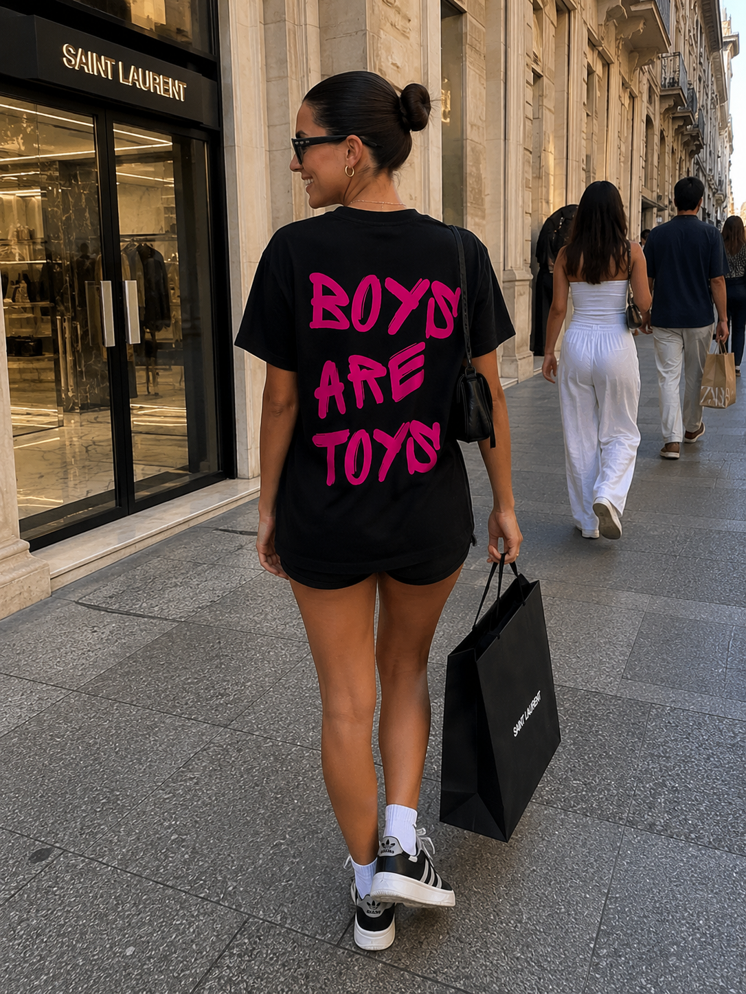 Boys are toys OVERSIZE